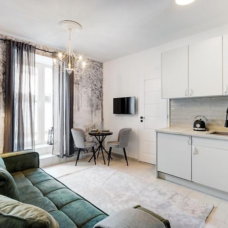 Saint Andrew Boutique Apartment センテンドレ エクステリア 写真